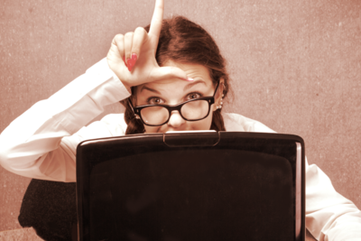AI Agent Rekts Dev on Bogus Scan, Leaves Them Begging for Crypto Donations