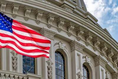 CLARITY Act Draft Gives Trump 5 Ways to Keep Profiting From Crypto, Democrats Say
