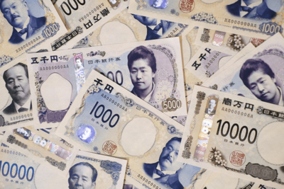 Japan’s 3 Biggest Banks Join Forces to Launch Yen Stablecoin by March 2027