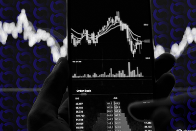 NEAR, Worldcoin Post Double-Digit Gains as Market Sees $714M in Liquidations
